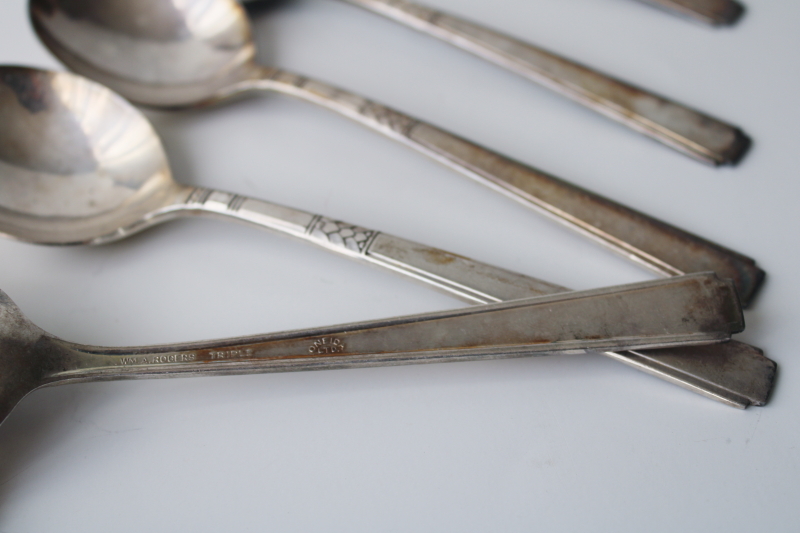 1930s vintage silver plate flatware, round bowl soup spoons Wm Rogers Capri pattern