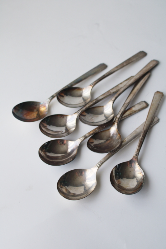 1930s vintage silver plate flatware, round bowl soup spoons Wm Rogers Capri pattern