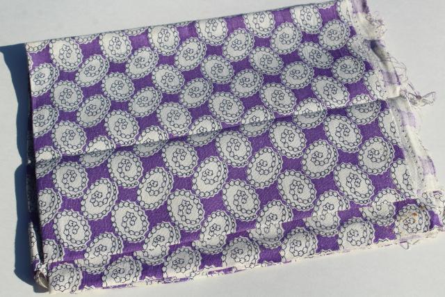 1940s vintage feed sack fabric, violet purple printed cotton material