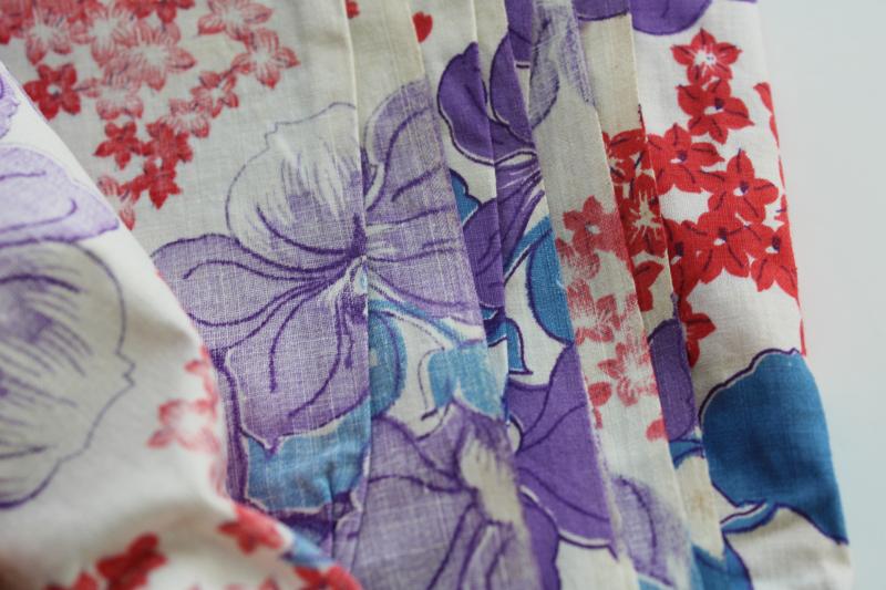 1940s vintage flowered print cotton fabric, blue, red, purple floral