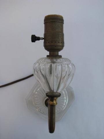 1940's vintage glass / brass wall sconce lamp, reading or bed side light