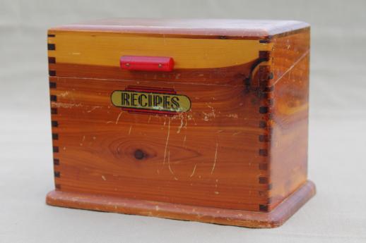 1940s vintage wood recipe box, cedar chest recipe card file w/ red bakelite handle