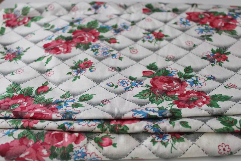 1950s vintage cotton fabric, roses on quilted stitching print background