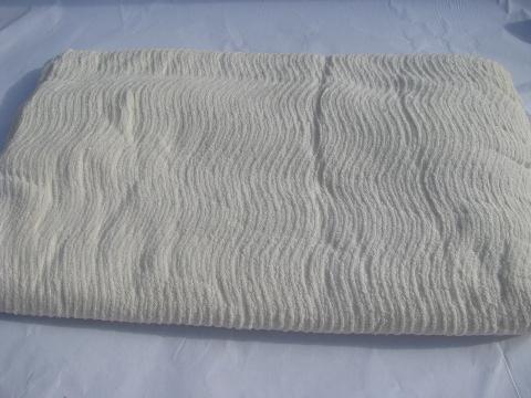 1950s vintage ivory chenille bedspread, ribbed cotton bed cover, never used