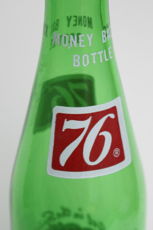 1970s vintage 76 soda pop bottle, bicentennial American patriotic holiday decor