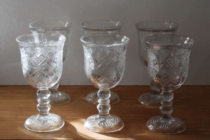 1970s vintage Avon hearts  diamonds pattern glass water goblets or large wine glasses
