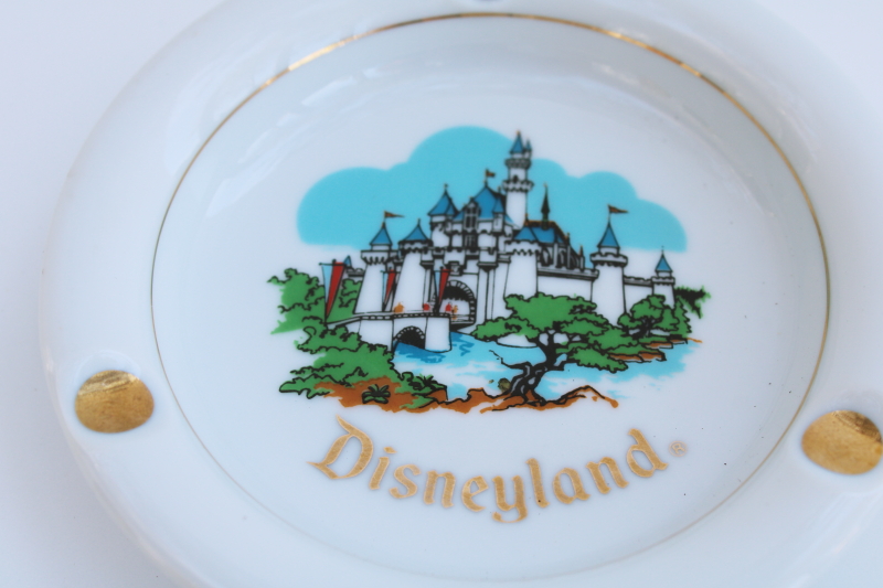 1970s vintage Disneyland / Walt Disney World souvenir ashtray, Disney Productions Japan