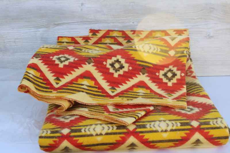 1970s vintage camp blanket, Native American Indian style print southwest colors