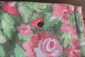 1970s vintage polyester fabric, silky poly w/ roses floral 'cross-stitch' print