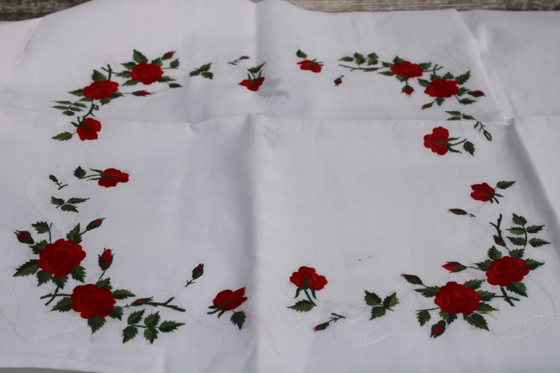 1980s vintage China embroidered cotton linens red roses on white tablecloth napkins set