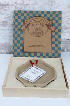 1990s Brown Bag cookie mold, large stoneware mold for shortbread new in box w/ recipe book