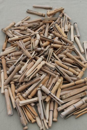 200 vintage wood clothespins, primitive old wooden clothespin lot