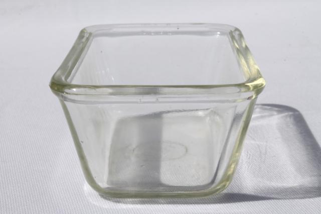 20s 30s vintage Pyrex rare baby loaf clear glass tiny bread / cake pan child's size