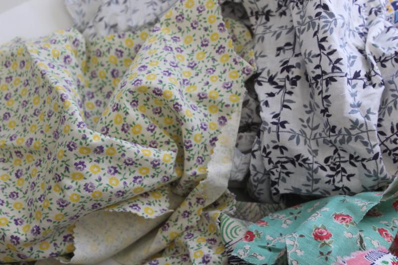 30s 40s 50s vintage cotton print feed sack fabric scraps, pieces for quilting sewing crafts