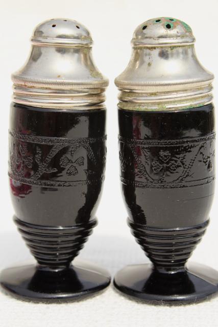 30s vintage black depression glass S&P shakers, Hazel Atlas cloverleaf clover