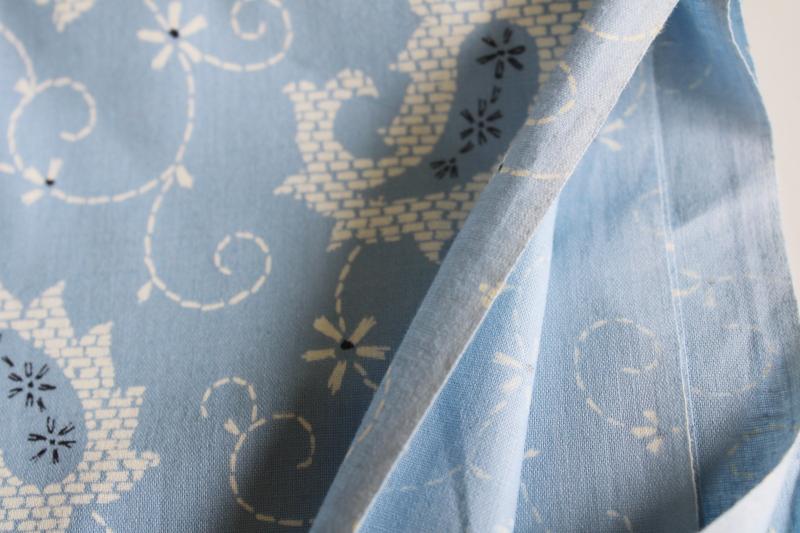 40s 50s vintage cotton fabric stitching print paisley white on light blue