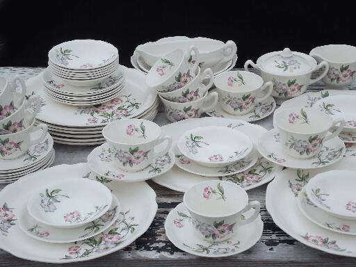 50s vintage USA pottery dinnerware, pink and lavender flowers, set for 10