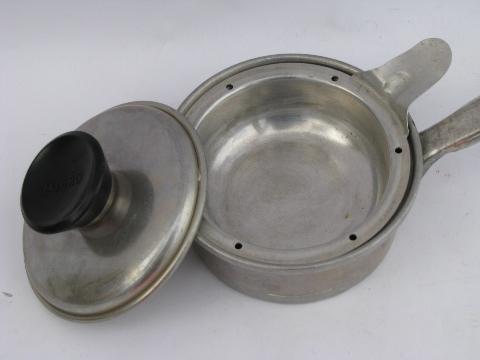 50's vintage aluminum cookware, small Mirro egg poacher pan w/ lid