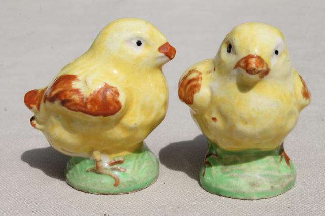 50s vintage ceramic salt & pepper shakers, S&P set twin baby chicks double yolk egg shell