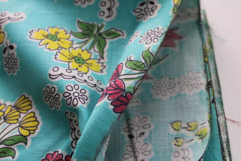 50s vintage cotton fabric, flowered print in bold colors, red yellow turquoise