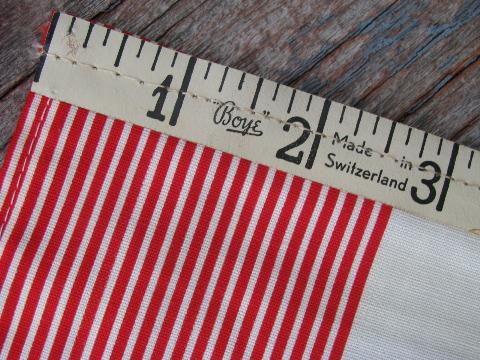 50s-60s vintage red and white cotton sewing apron w/ tape measure hem