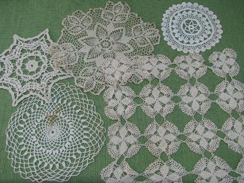 60+ vintage crocheted doilies, old handmade crochet lace doily lot