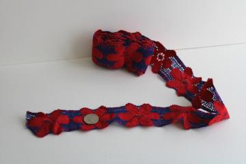 60s 70s hippie vintage sewing trim wide woven daisy flowers in red & blue yarn