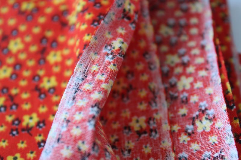 Length 1m Retro 1970s Pinks Reds /& Black Fabric Optical Waves Cotton Fabric Groovy Home Furnishing Fabric Cut from Bolt