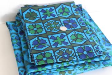 60s 70s vintage fabric, cotton blend broadcloth, mod geometric print deep blue, aqua, gree