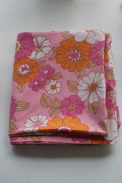 60s 70s vintage poly cotton fabric flat bed sheet, flower power retro daisy floral pink orange