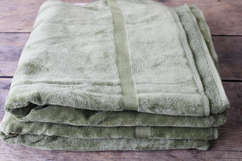 60s vintage bath towels w/ original hang tag, Sears Velvet luxury cotton rayon velour