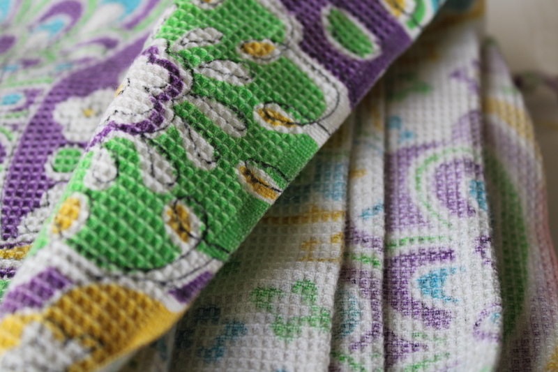 60s vintage fabric, soft waffle weave cotton w/ mod print paisley swirl flowers