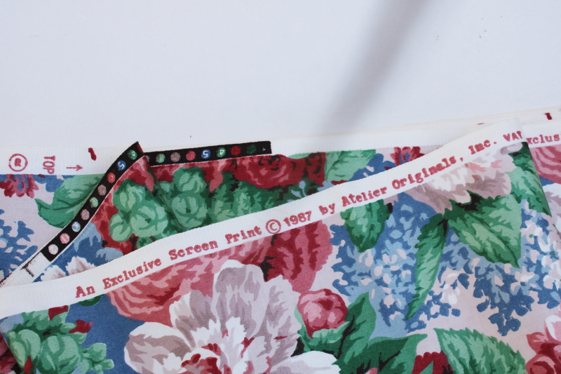 7 plus yards 1980s vintage chintz floral print cotton decorator fabric Scotchgard finish