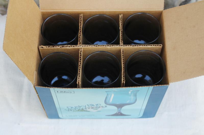 70s mod vintage Libbey dusky blue wine glasses Conniosseur shape original box