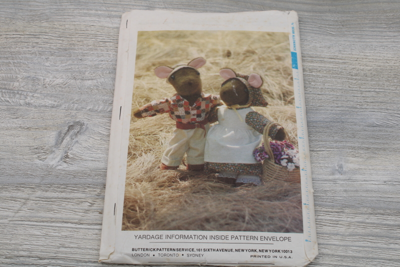 70s vintage Butterick sewing pattern, stuffed toys, cat  mouse couple cloth dolls w/ clothes