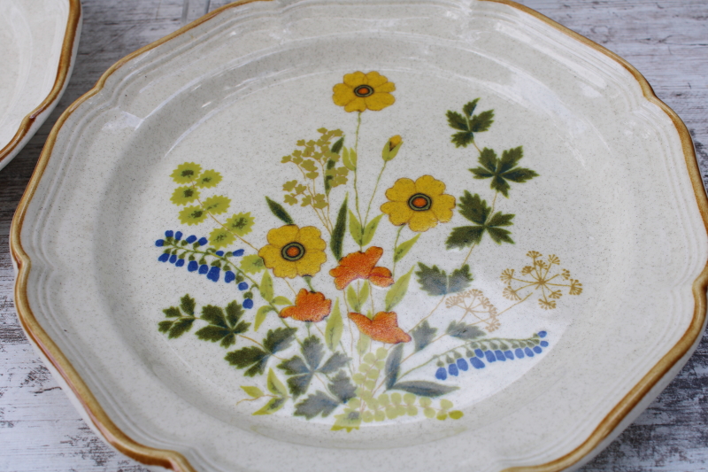 70s vintage Japan stoneware dinner plates Mikasa Garden Club Fresh Floral wildflowers