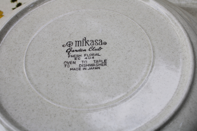 70s vintage Japan stoneware dinner plates Mikasa Garden Club Fresh Floral wildflowers