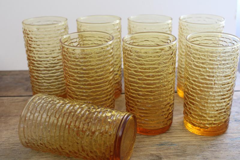 70s vintage harvest gold colored glass drinking glasses, Soreno textured glass tumblers