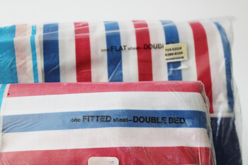 70s vintage red white blue striped poly cotton bedding, full double flat & fitted sheets