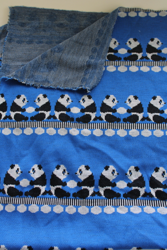 70s vintage sweater knit fabric, Italian mod design baby giant pandas medium weight acrylic