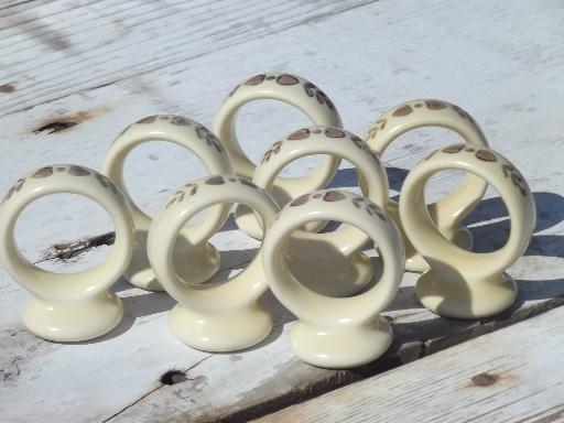 8 pottery napkin rings, vintage Pfaltzgraff Village pattern stoneware