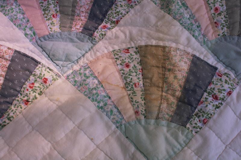 80s 90s vintage cotton quilt, country blue & pink fabrics fan pattern hand stitched