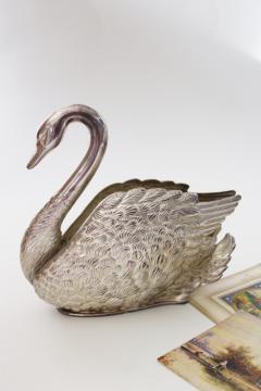 80s vintage Victorian style silver plate swan, napkin holder or letter rack