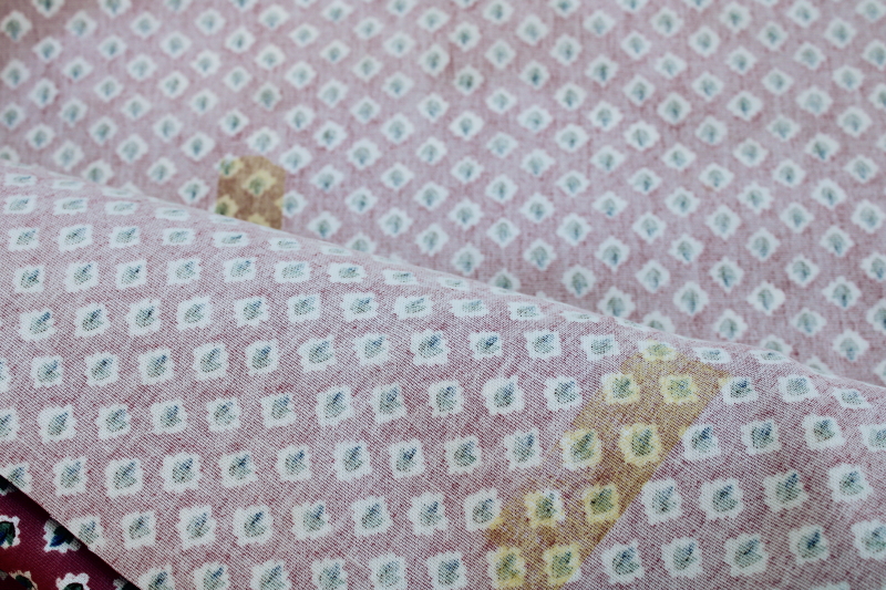 80s vintage Waverly cotton decorator fabric, Rosemary small sprig print dusty rose