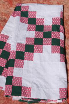 80s vintage patchwork quilt top, country primitive colors pine green & rose pink on white