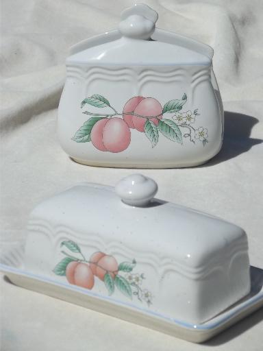80s vintage stoneware butter dish & napkin holder, peach orchard fruit
