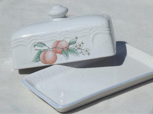 80s vintage stoneware butter dish & napkin holder, peach orchard fruit