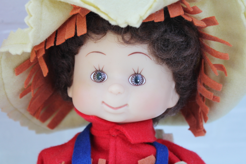 90s vintage creepy Halloween Kids scarecrow doll, animated animatronic moving figure Santas Best box