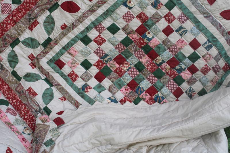 90s vintage hand stitched cotton quilt, queen size bedspread w/ flowers & vines