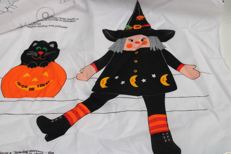 90s vintage print cotton panel Halloween witch cloth doll to cut and sew, black cat w/ pumpkin